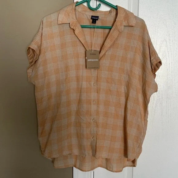 NWT Patagonia Women's Lightweight A/C Shirt. Size Small. - Picture 5 of 7